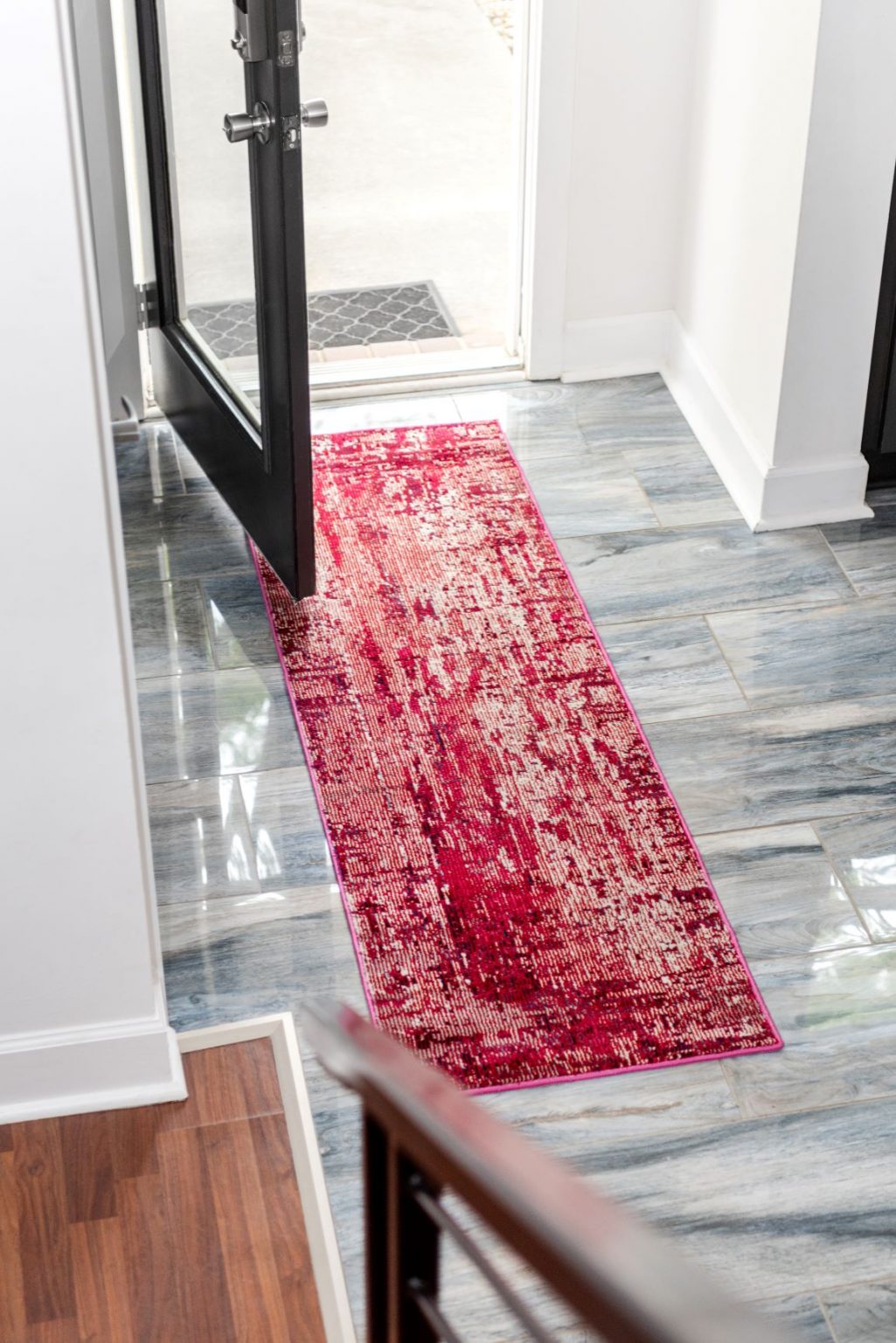 Finding the Best Entryway Rug for Your Foyer Floorspace