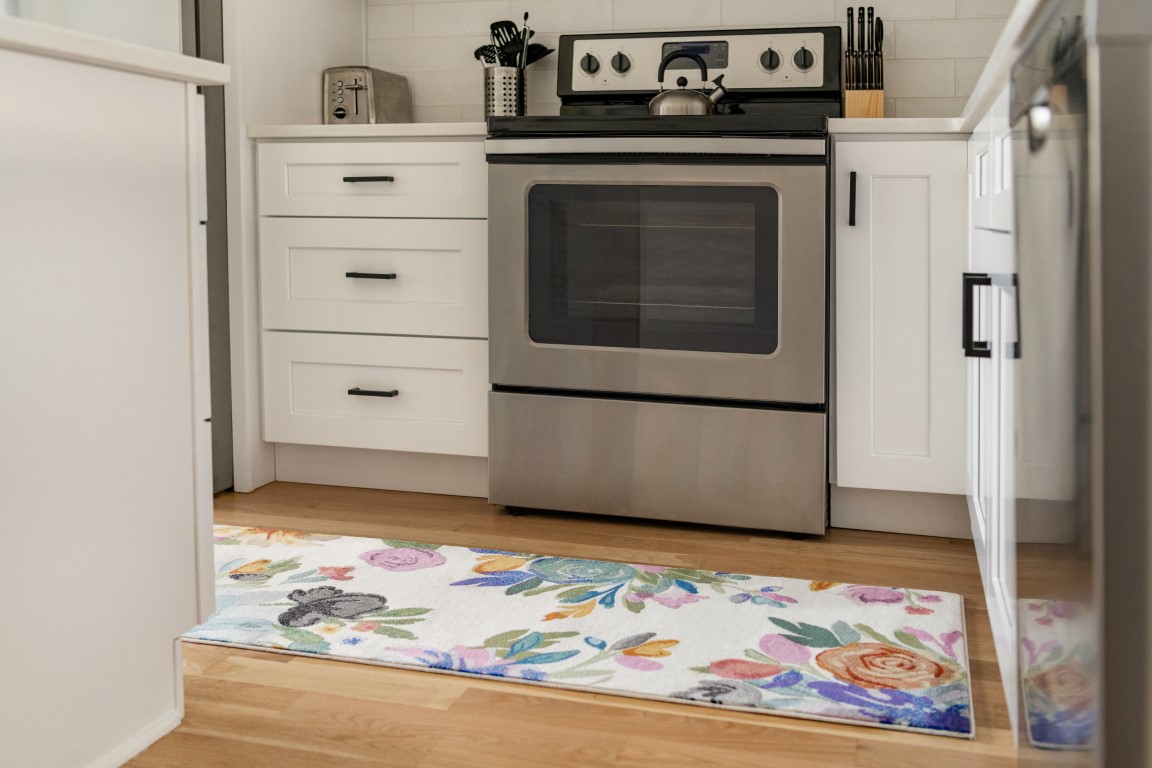 How to Choose the Best Rug for Your Kitchen Floorspace